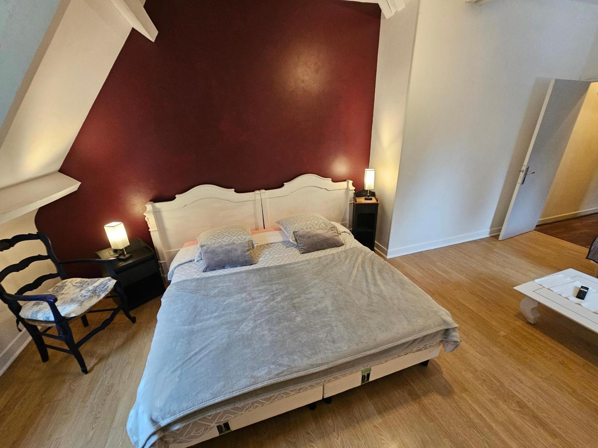 Bed and Breakfast La Demeure Aux Pins Lurdy Exteriér fotografie